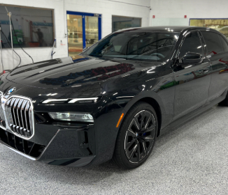 BMW 7 Serie tinted